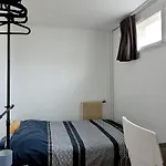 2-Room Apartment With Balcony Montparnasse